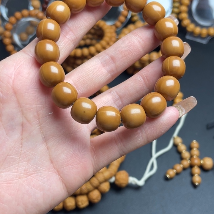 猴头核桃手串猴头