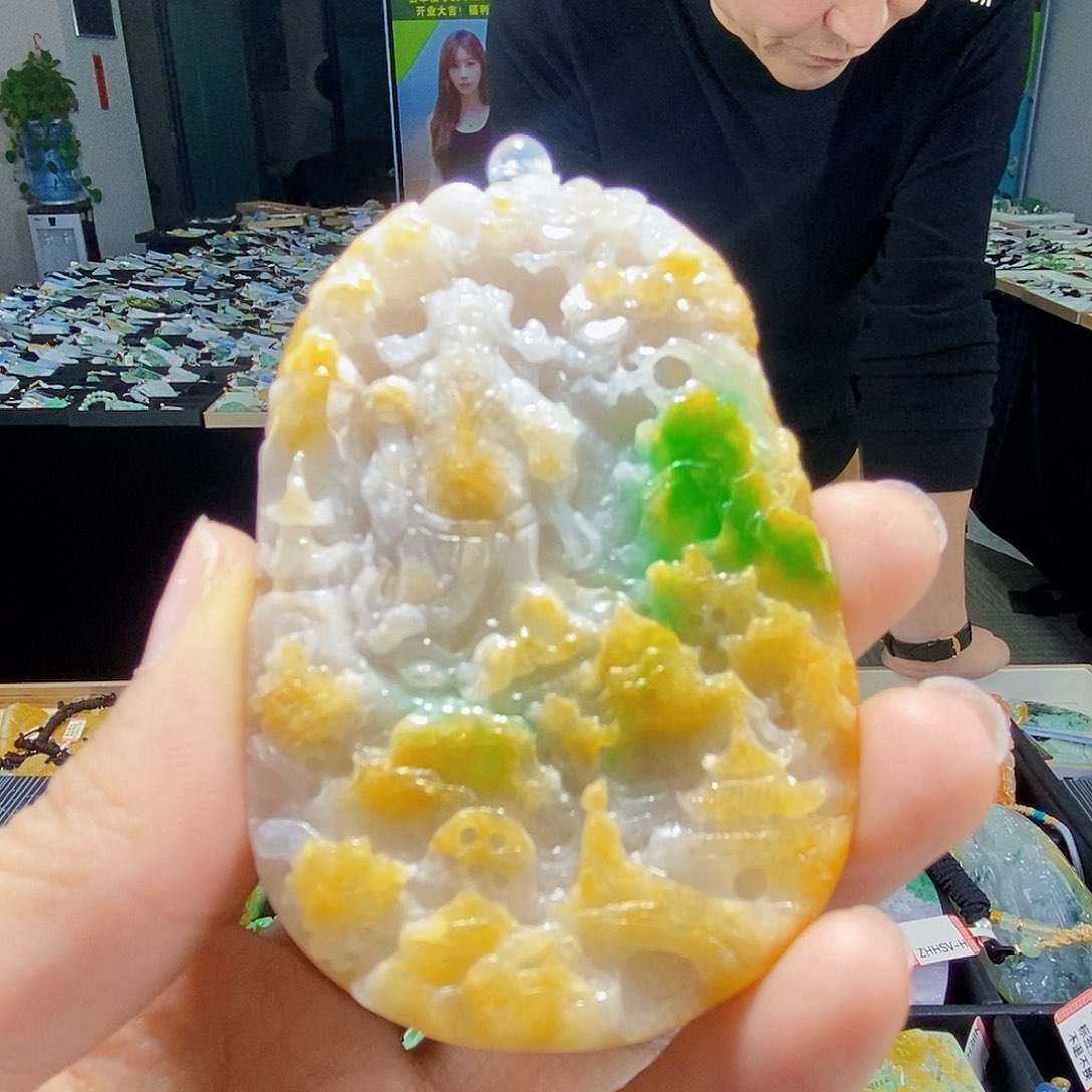 颈饰未镶嵌翡翠翡翠