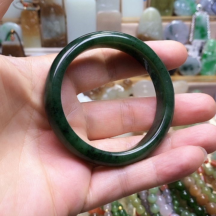 和田玉（碧玉）手镯未镶嵌淘*