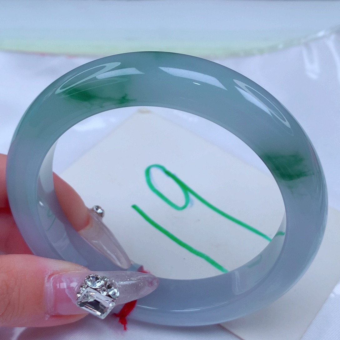 翡翠手镯未镶嵌天然缅甸翡翠A货手镯