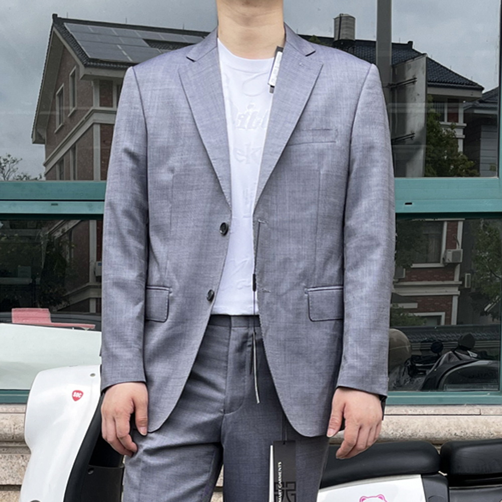 120306 羊毛60.7%+桑蚕丝39.3% 夏季薄款西服灰色二粒扣休闲西装