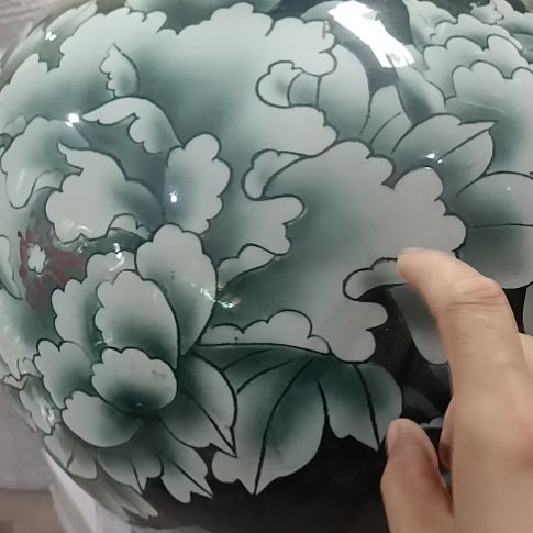 瓷片瑕摆。。。。。。。。。。。。。。