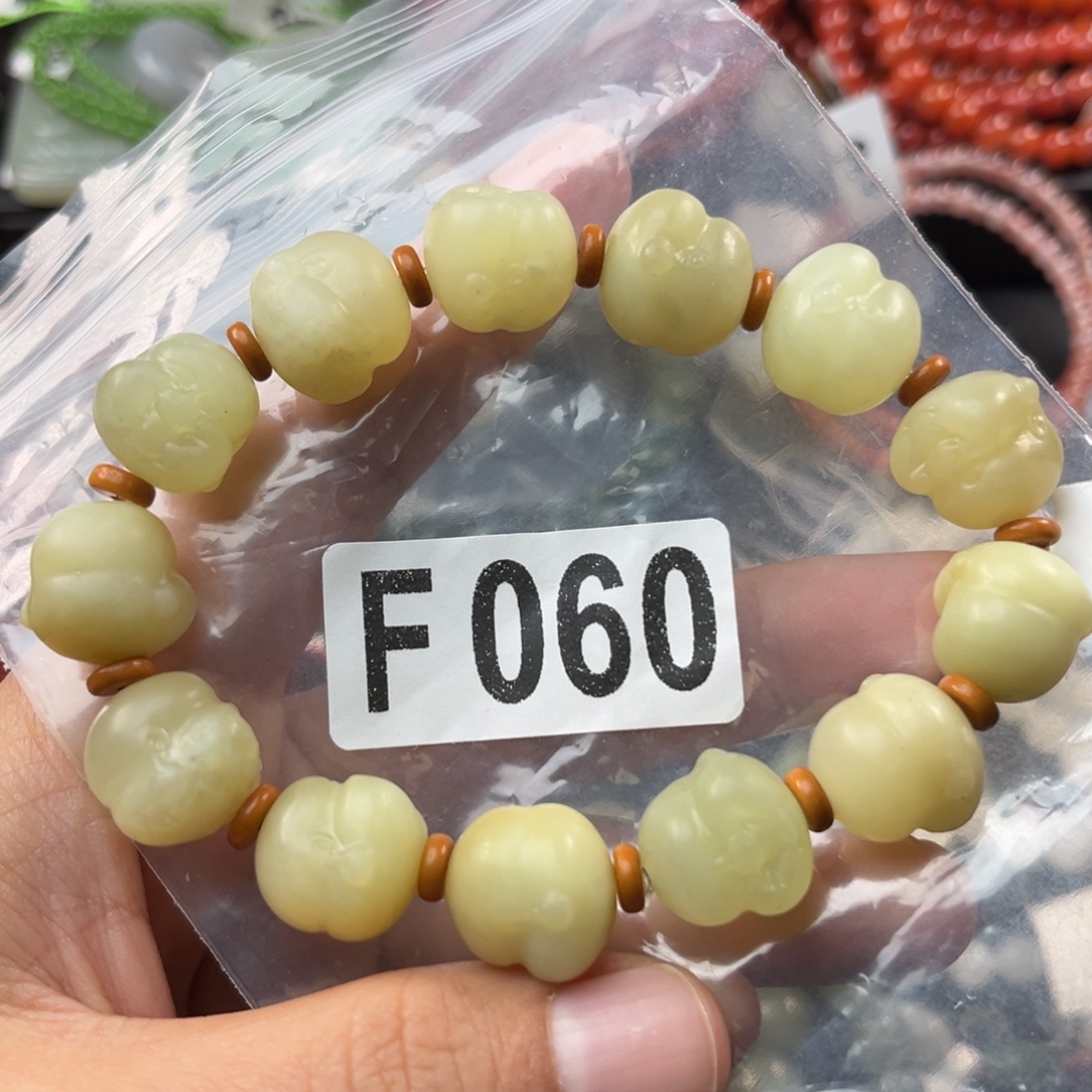 三****和田玉未镶嵌珠宝奇石