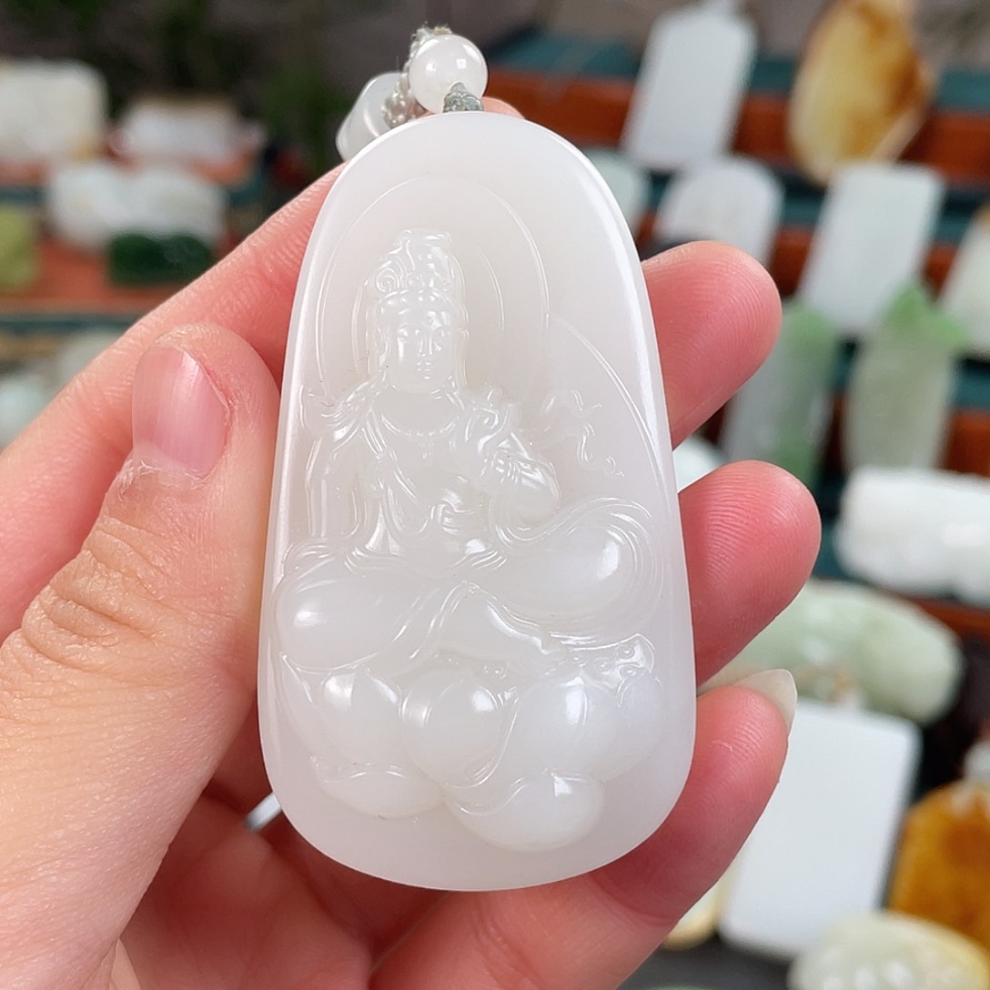 未镶嵌和田玉挂件神****）