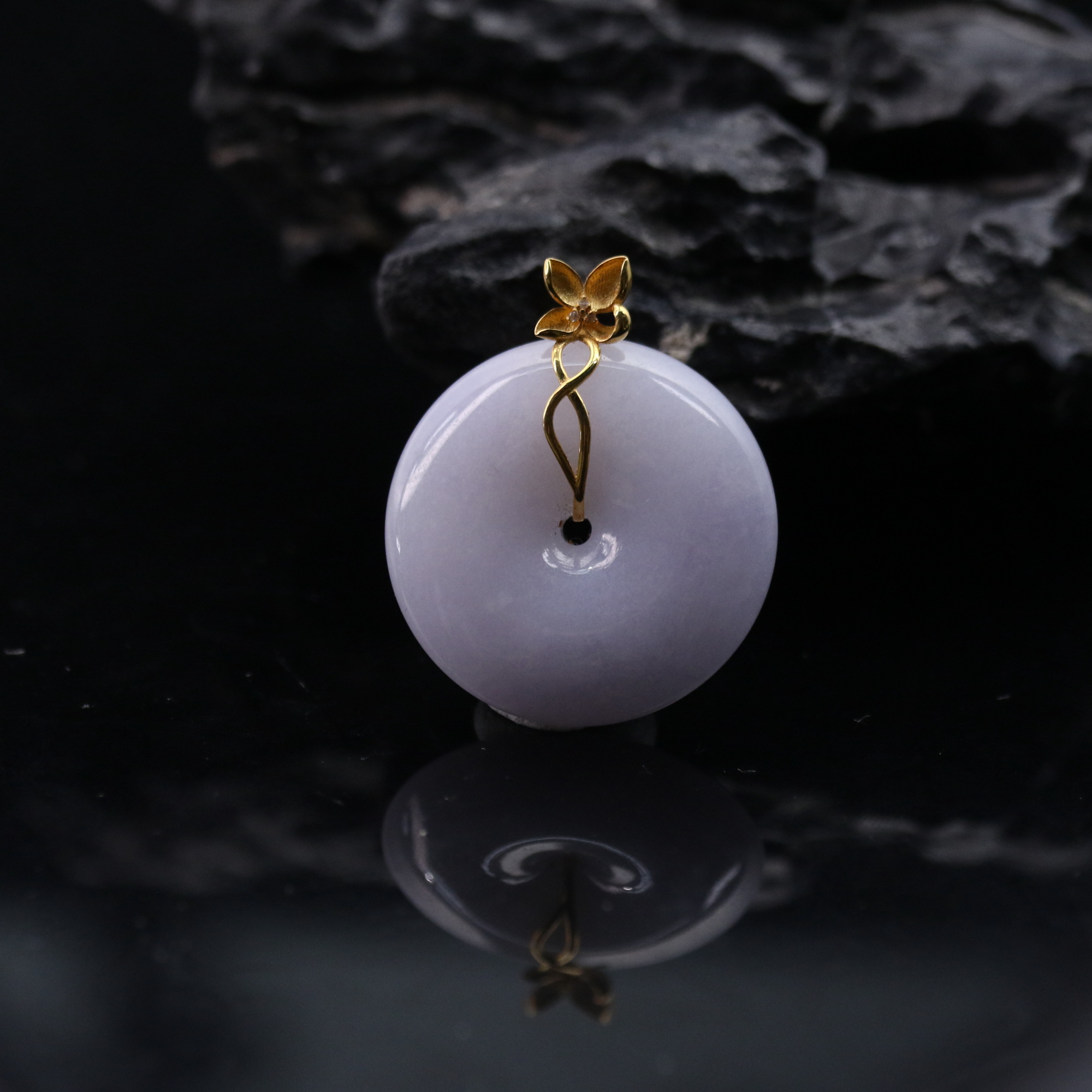 5天然缅甸翡翠A货18k平安扣/700155/上海嘉禾拍卖