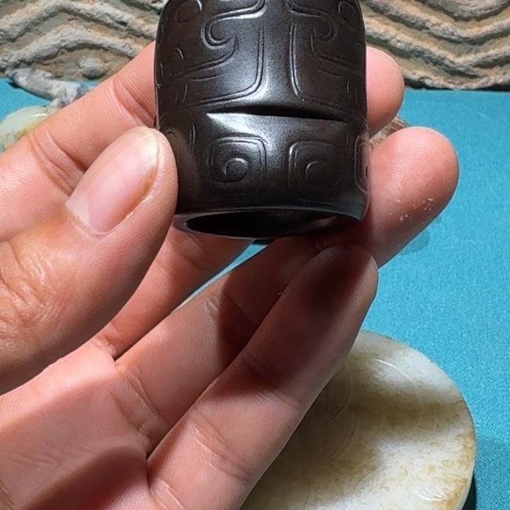 和田玉（糖玉）未镶嵌颈饰金*
