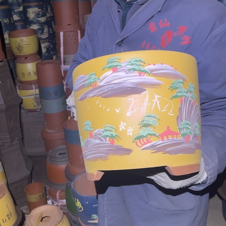 紫砂花盆紫砂花盆和小