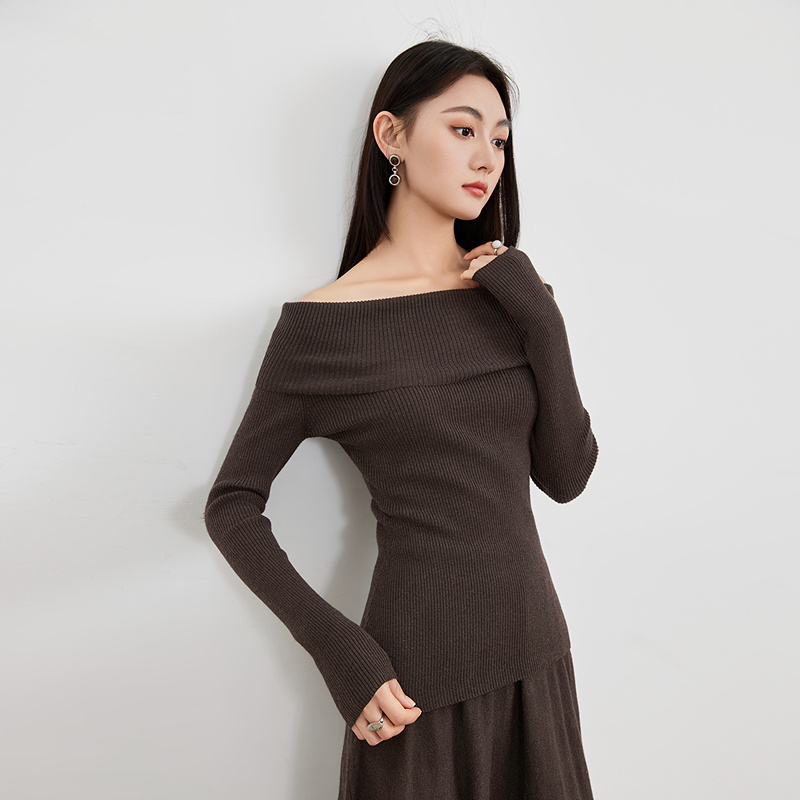 一字领截短针织衫女毛针织衫设计感针织黑色百搭女装RL25437R004