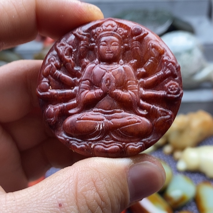 未镶嵌蛇纹石玉颈饰