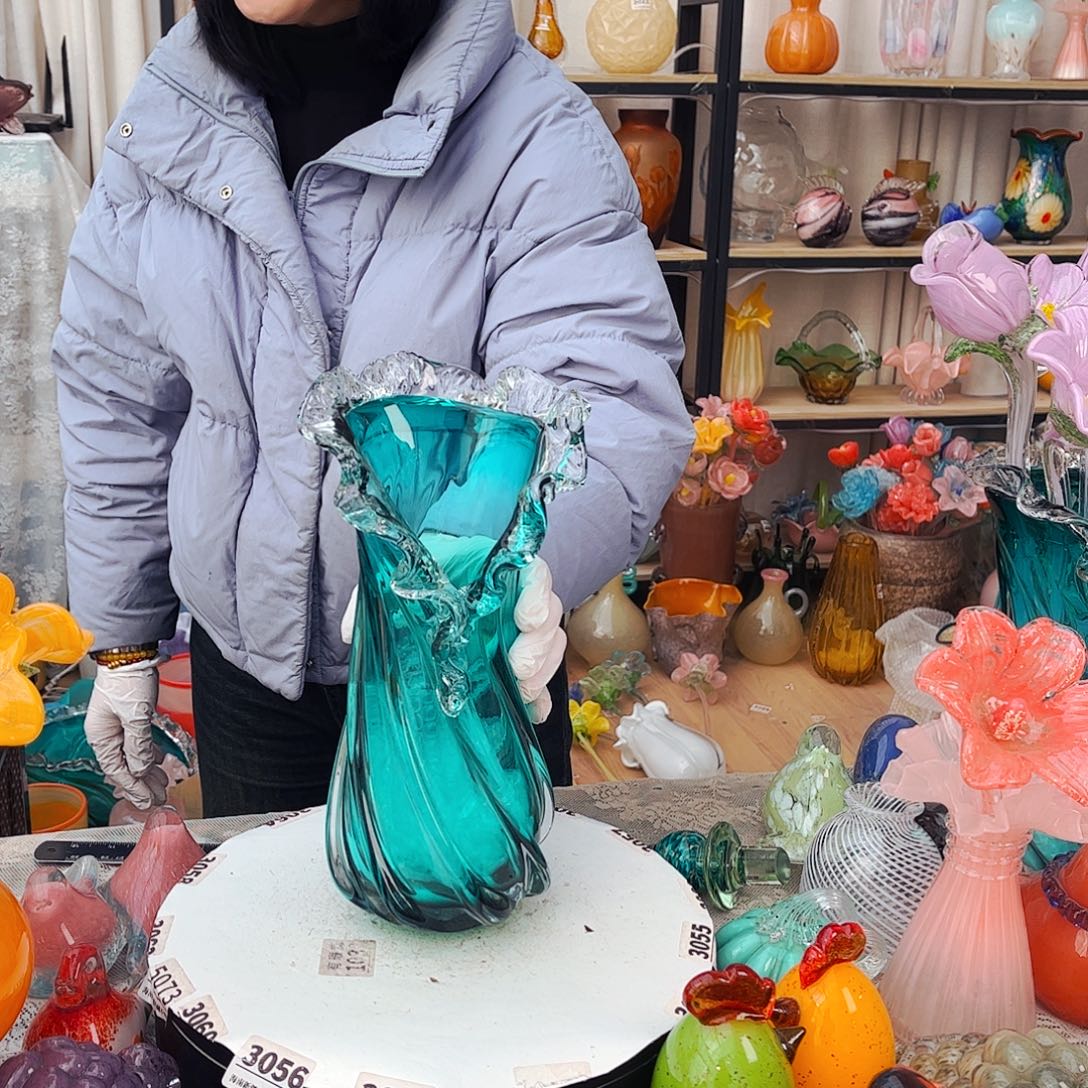 女王瓶福利家悦琉璃工艺品