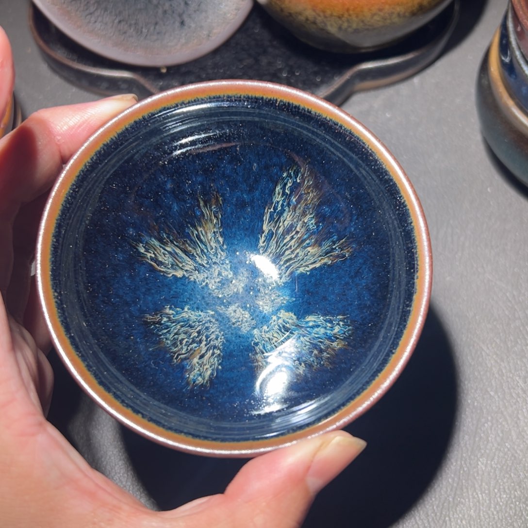 茶盏你是个好人还是傻不傻嘛