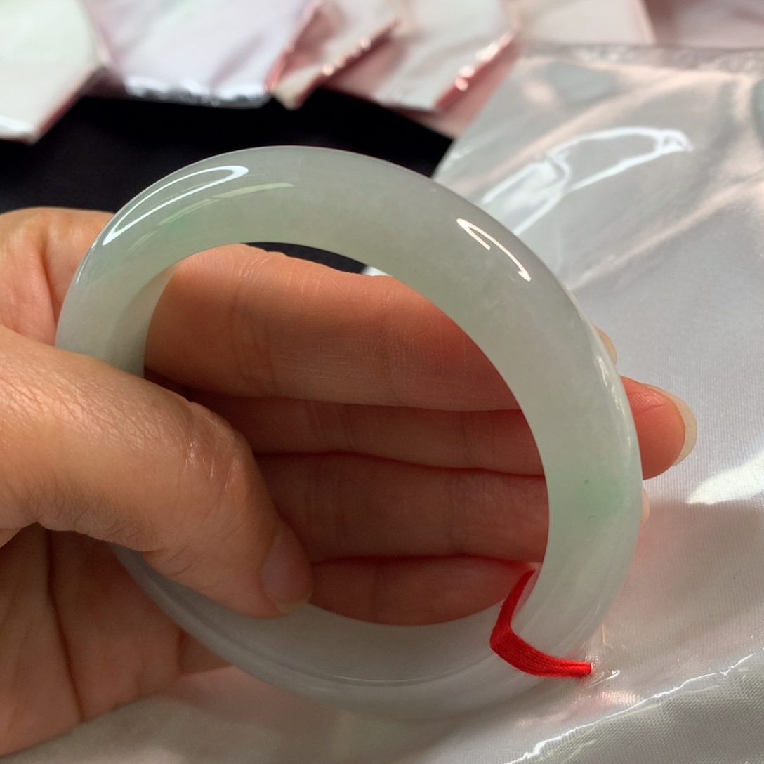 翡翠未镶嵌手镯翡翠手镯58