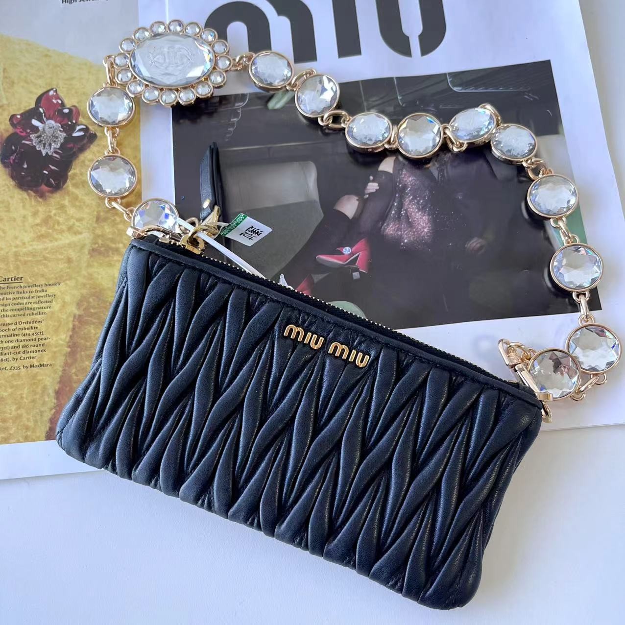 95新 MIU MIU/缪缪 XM/气质黑色金标褶皱手拿包/YW05729095