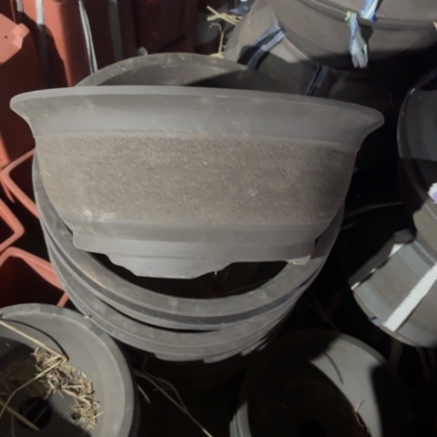 紫砂花盆    60-2。 36-15