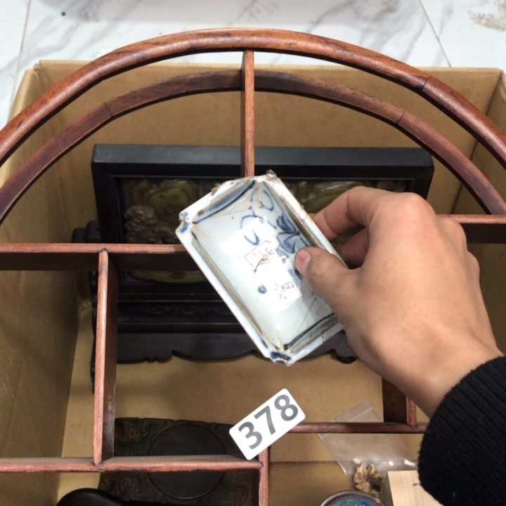 陶瓷孤品单件车里拍