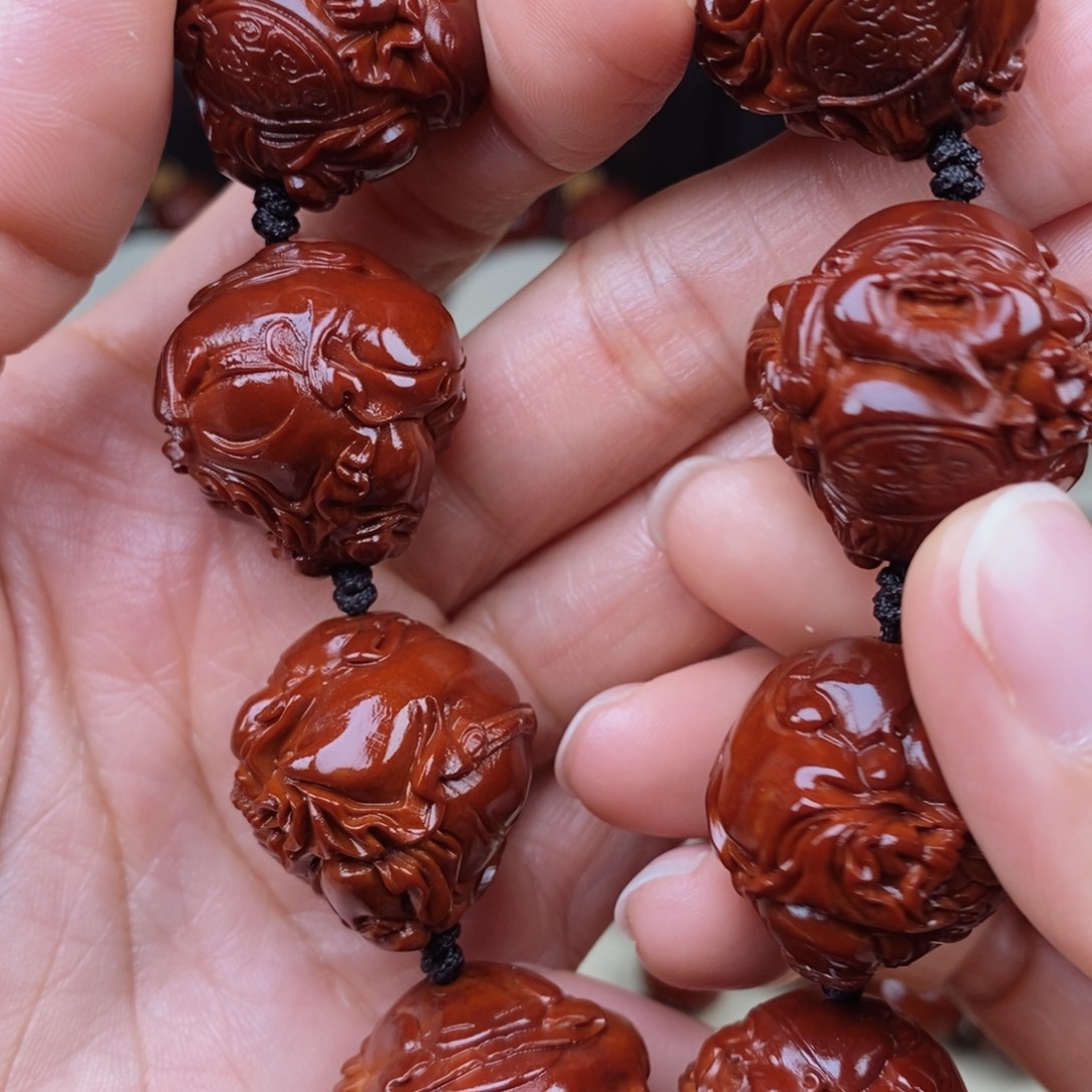 古***虎吊坠橄榄核八宝财神