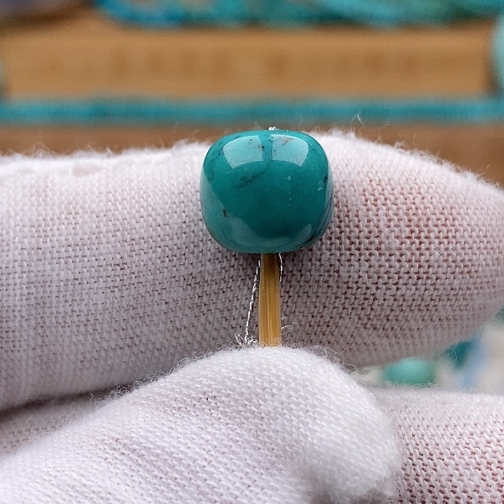 绿松石未镶嵌珠宝奇石10.4