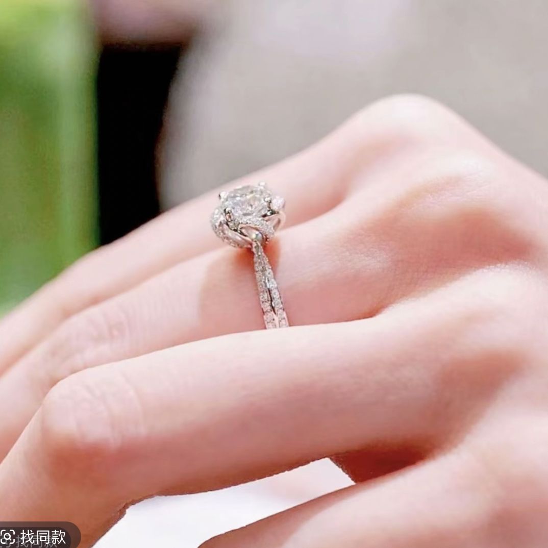 1.0CT玫瑰庄园女戒