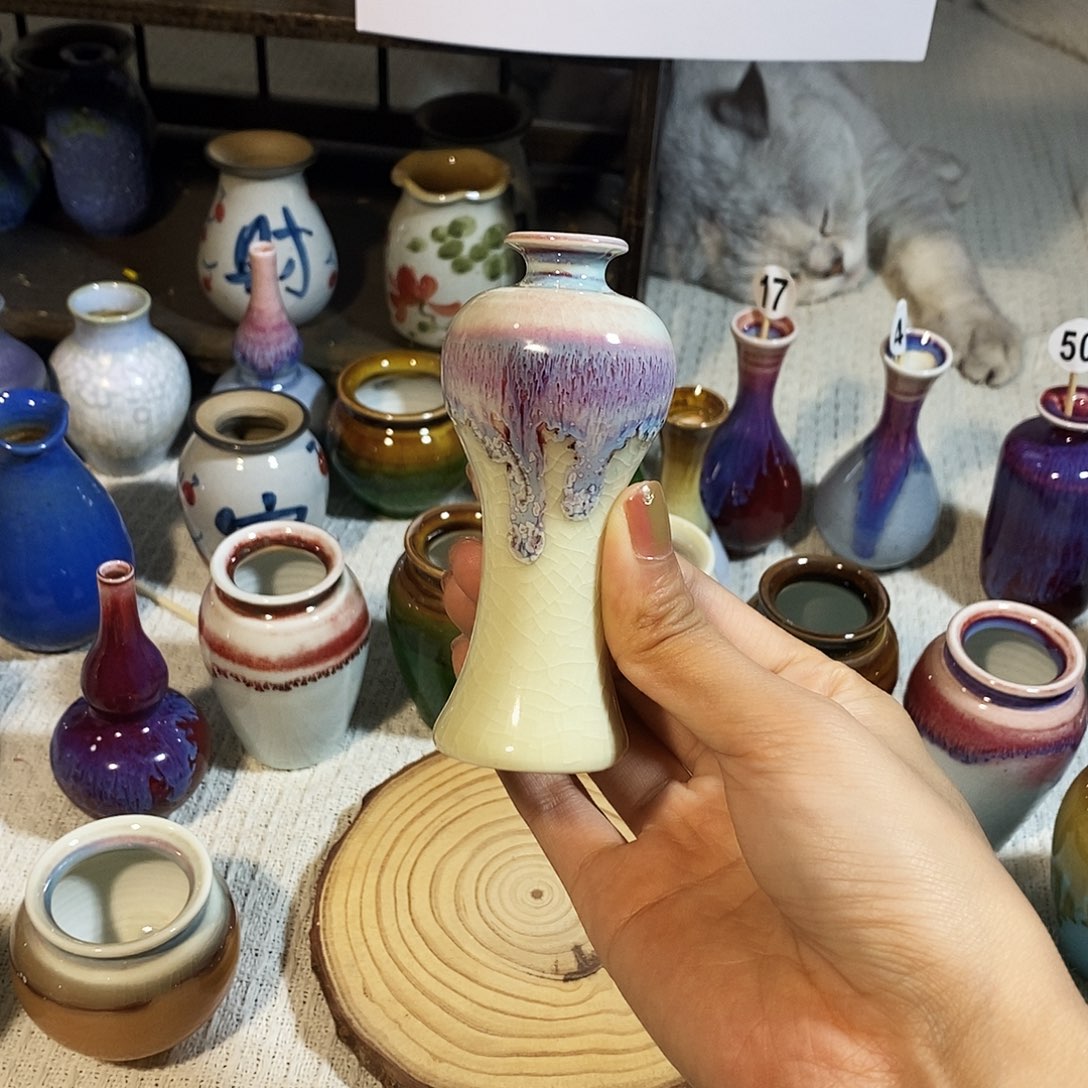 摆件巴掌大不插花景德镇高温陶瓷小花器