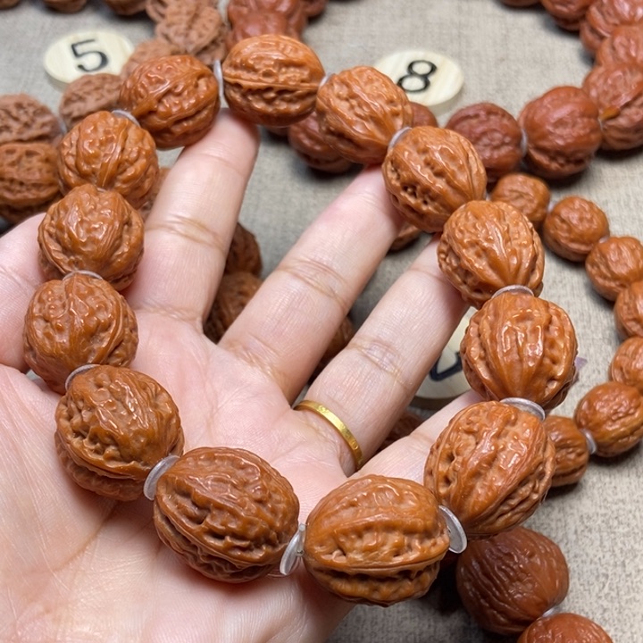 文玩核桃吊坠八棱小枣