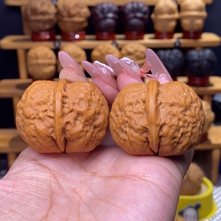 杰***@文玩核桃把件保山化石2号40尺