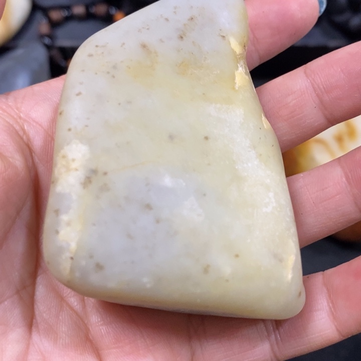 未镶嵌和田玉（糖玉）挂件