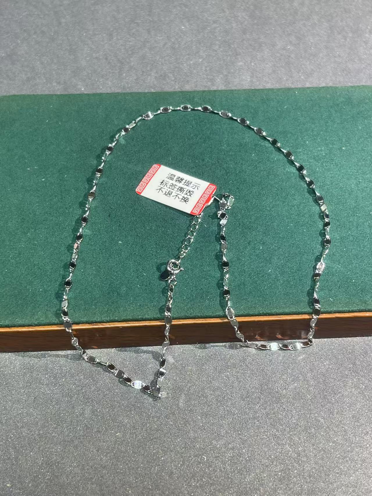 a6023白色猪鼻子项链多样发