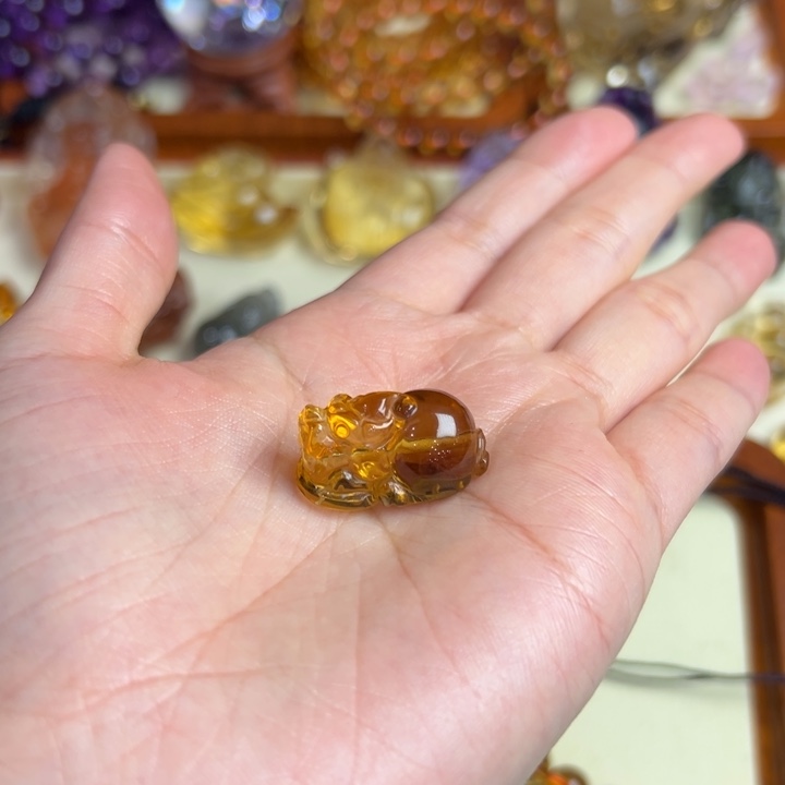 水晶吊坠(赠链)未镶嵌