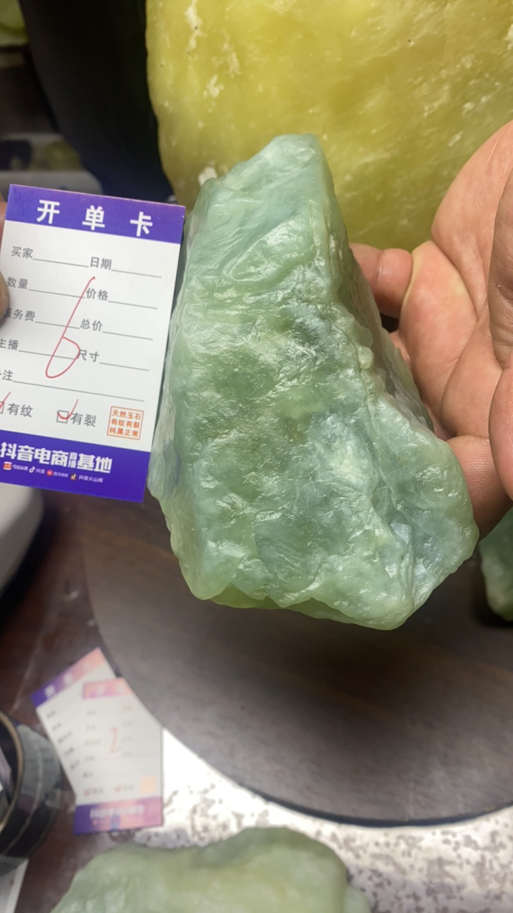 绿冰原石原料中国四大名玉岫玉纯天然原石