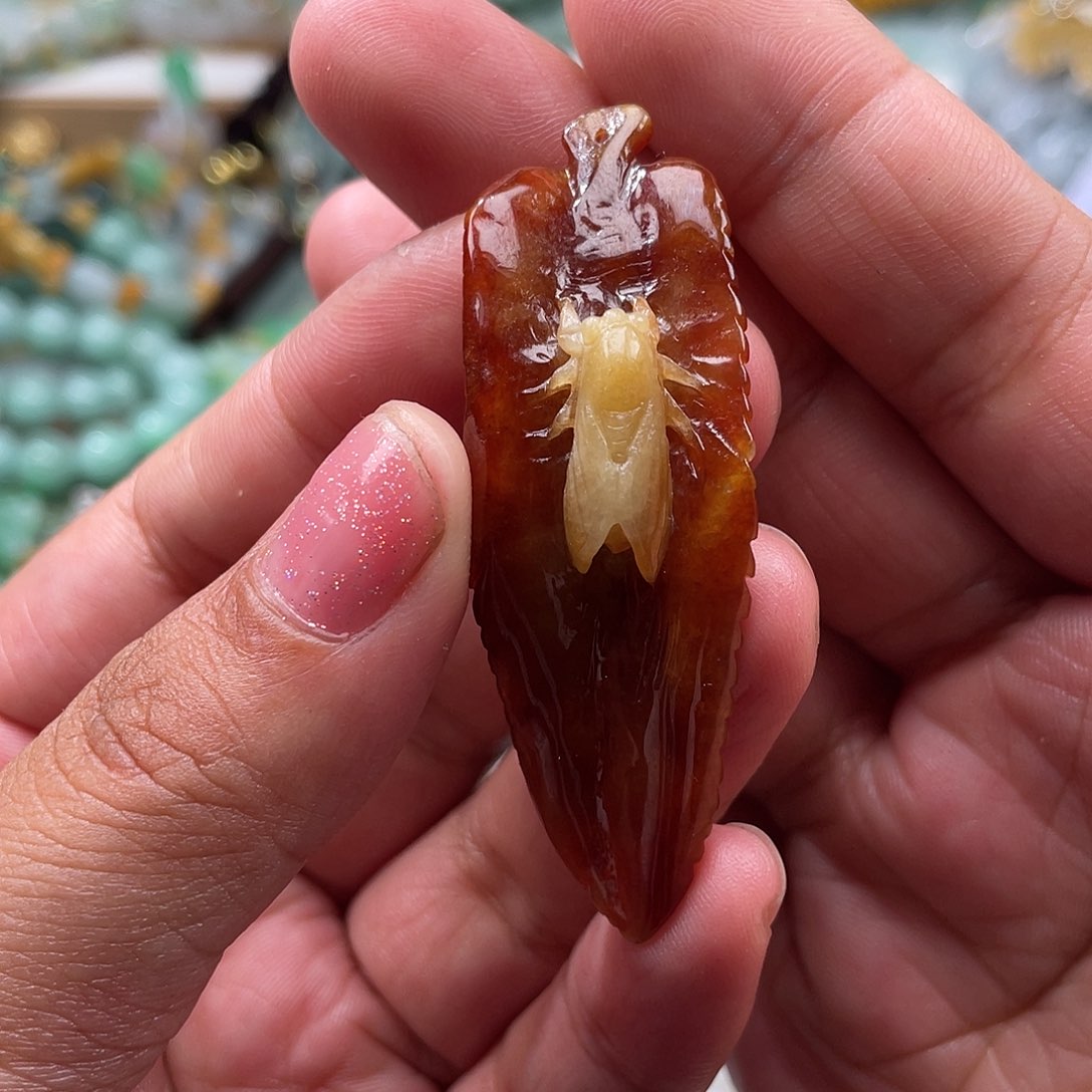 翡翠未镶嵌颈饰翡玉缘翡翠