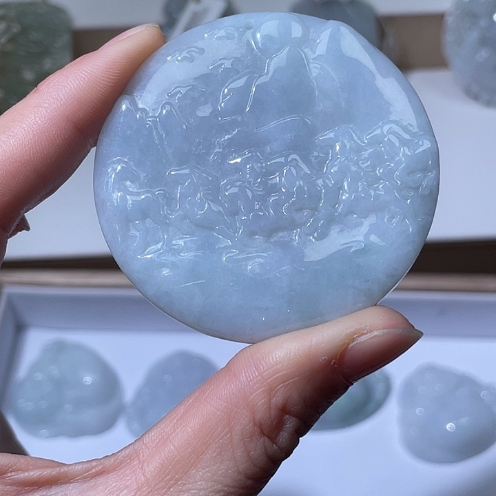 翡翠未镶嵌颈饰翡翠