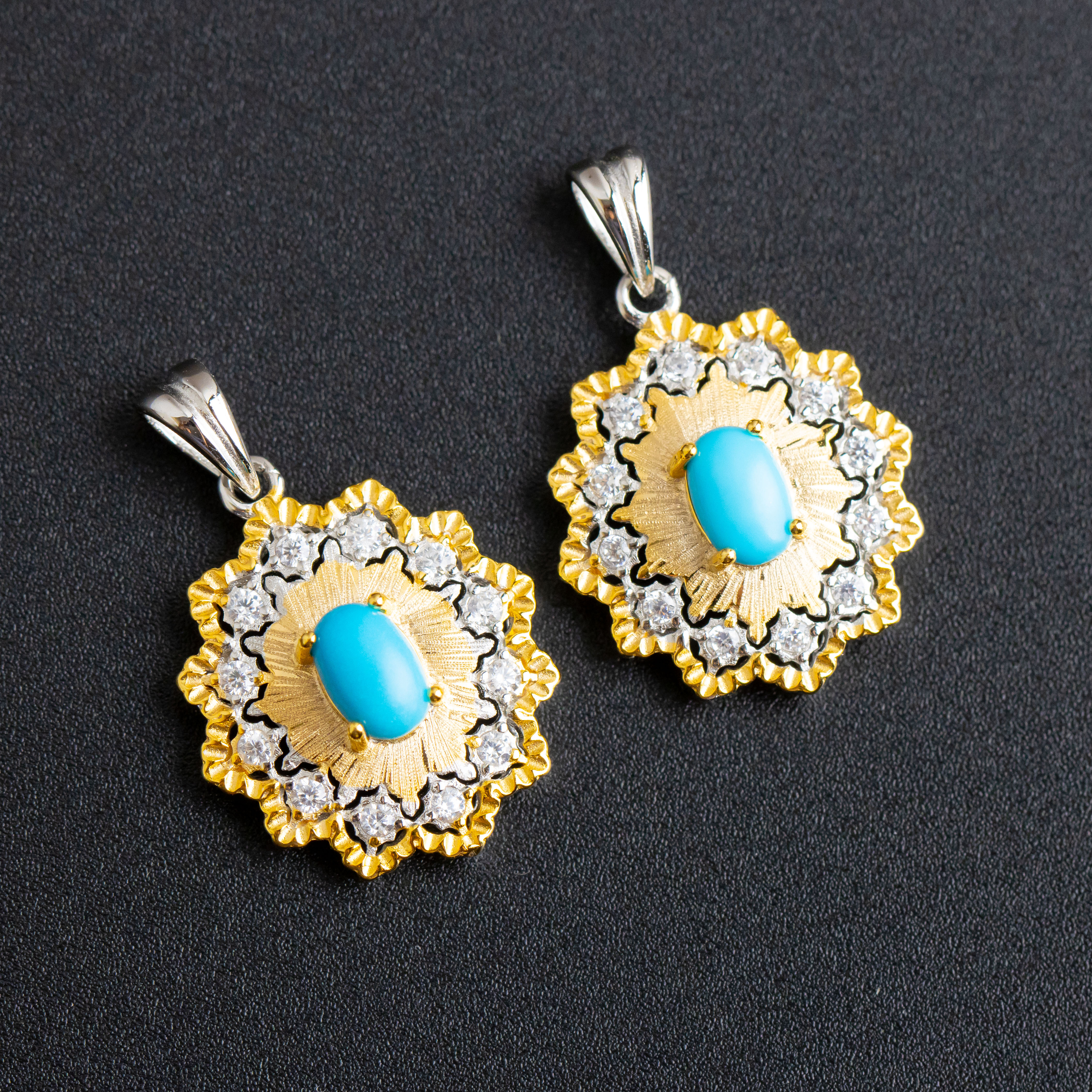 绿松S925银美松蛋面太阳花时尚吊坠不含链(多样性发 发其一)