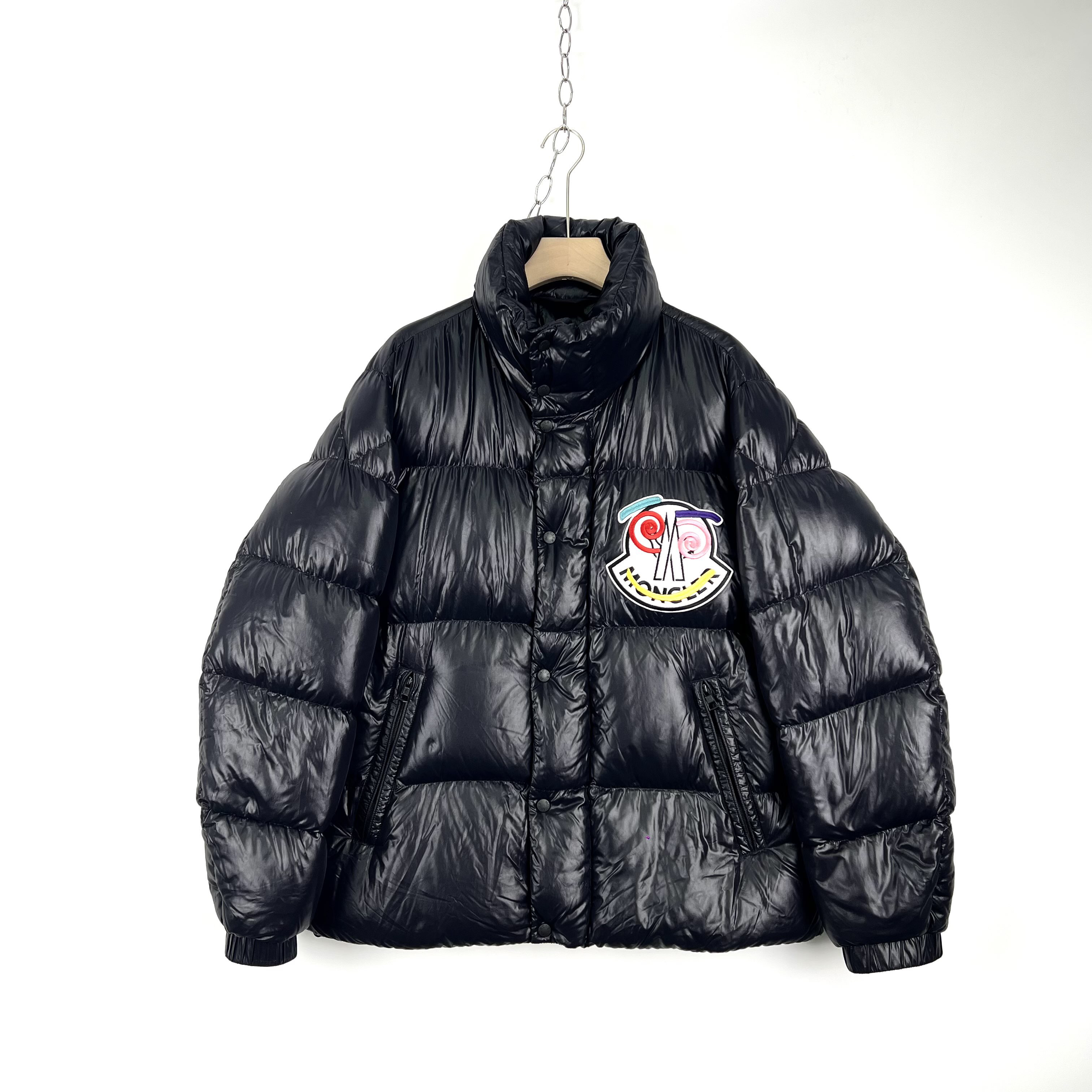 95新 MONCLER 3码/bytham联名限定黑色刺绣羽绒服/如图/08473