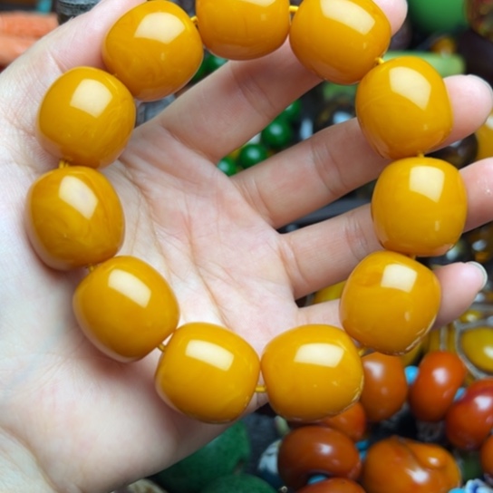 未镶嵌琥珀手串蜜蜡