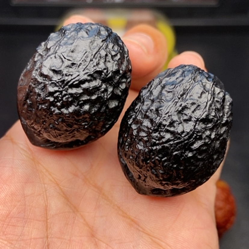 【闪购商品】文玩核桃把件37尺蟒纹龙蛋