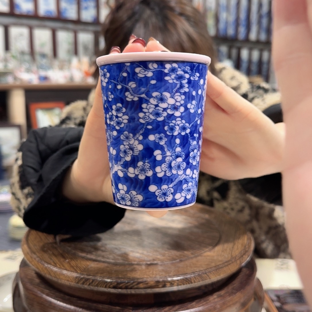 摆件瓷//////景德镇陶瓷瓷器。