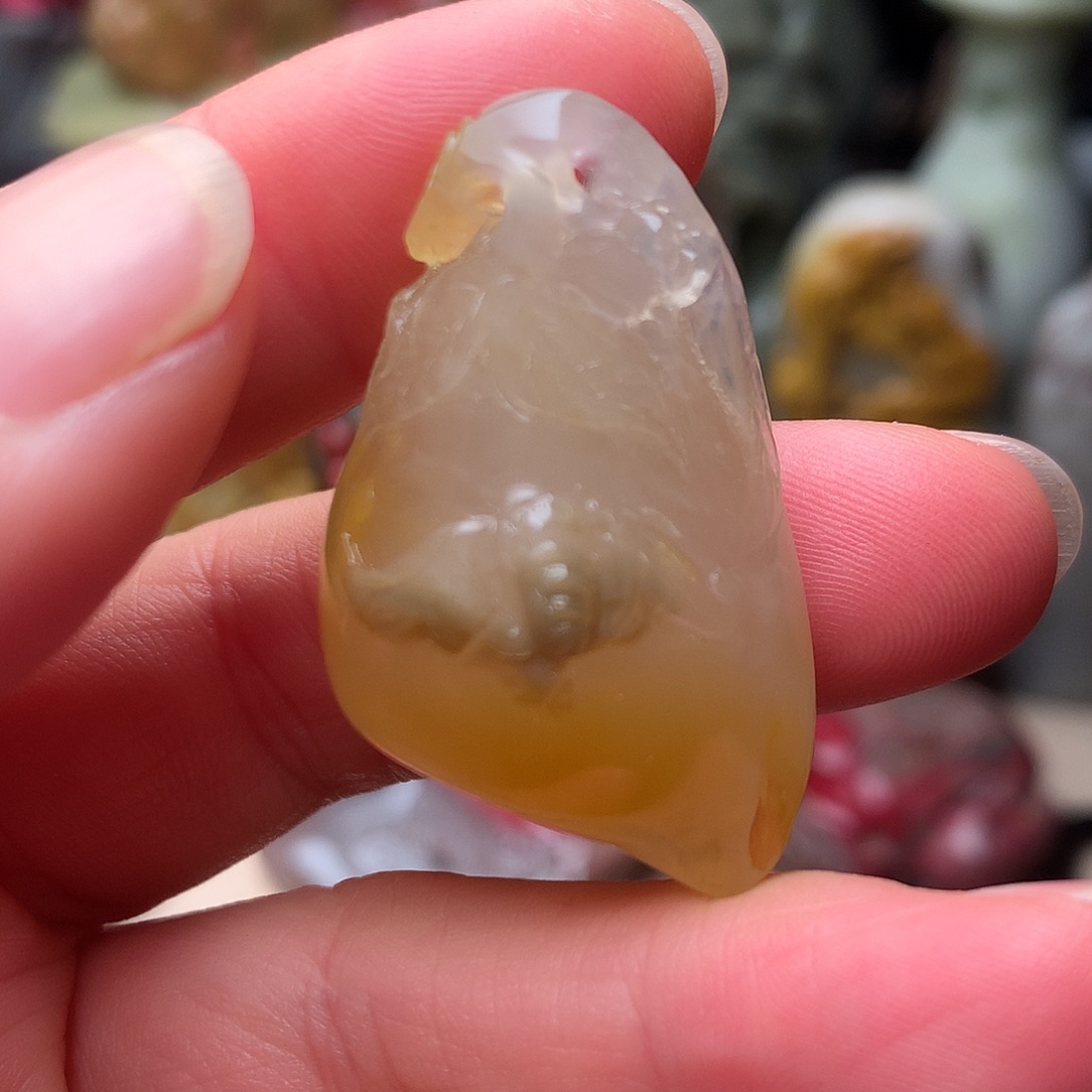 昌化石田黄石玻璃冻精品挂件