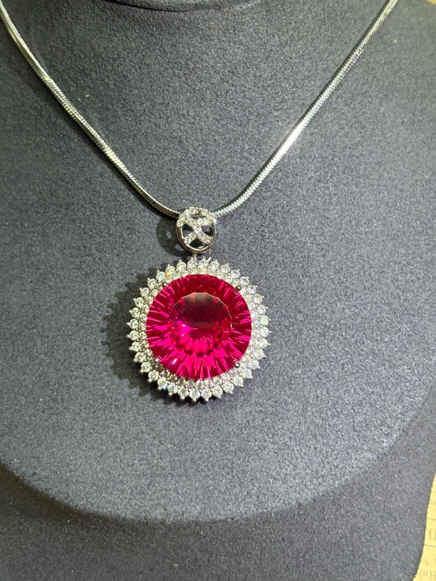 吊坠 南非甄选红色吊坠A303