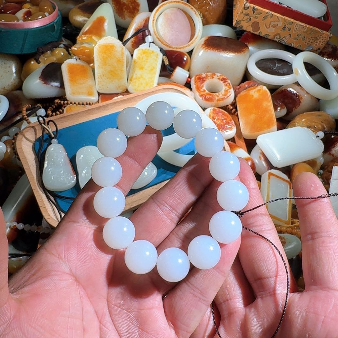 和田玉挂件未镶嵌真**我