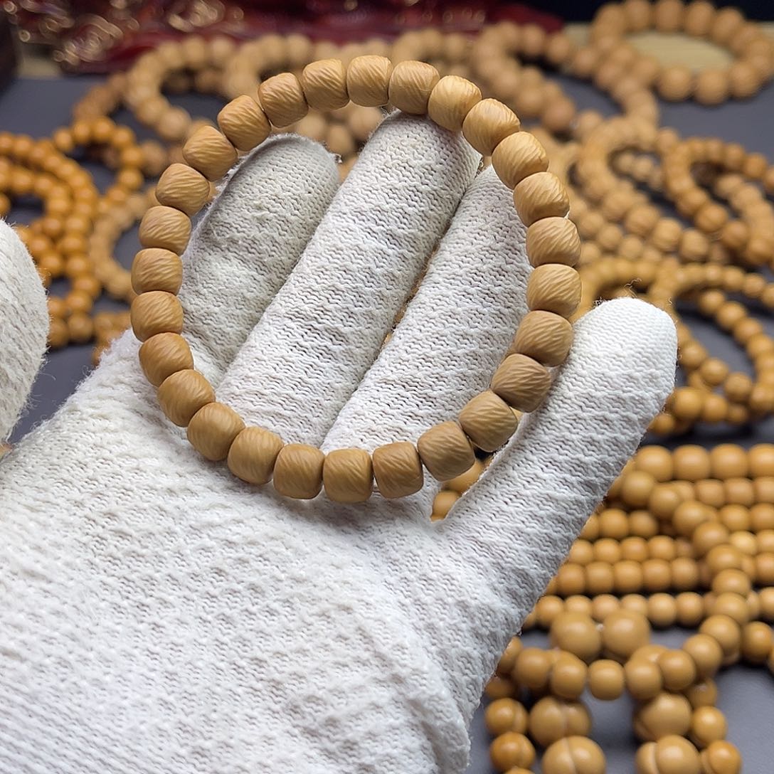 猴头核桃手串8➕道珠云锦微瑕