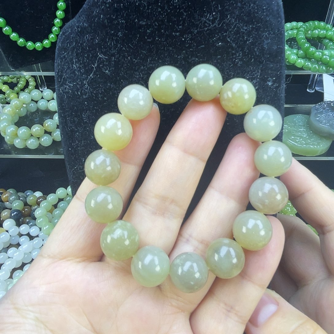 和田玉未镶嵌手链8