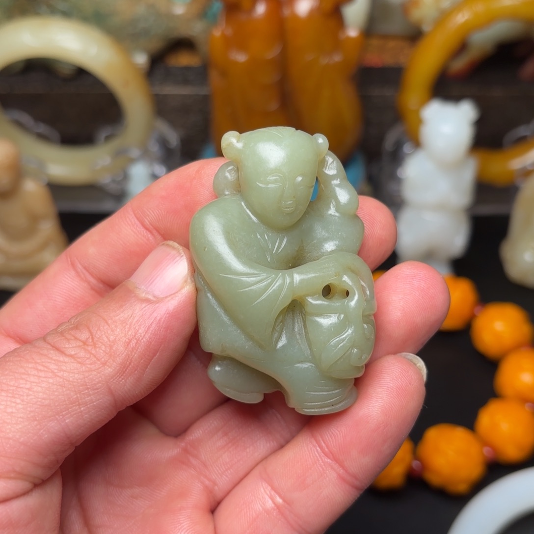 和田玉挂件未镶嵌往*