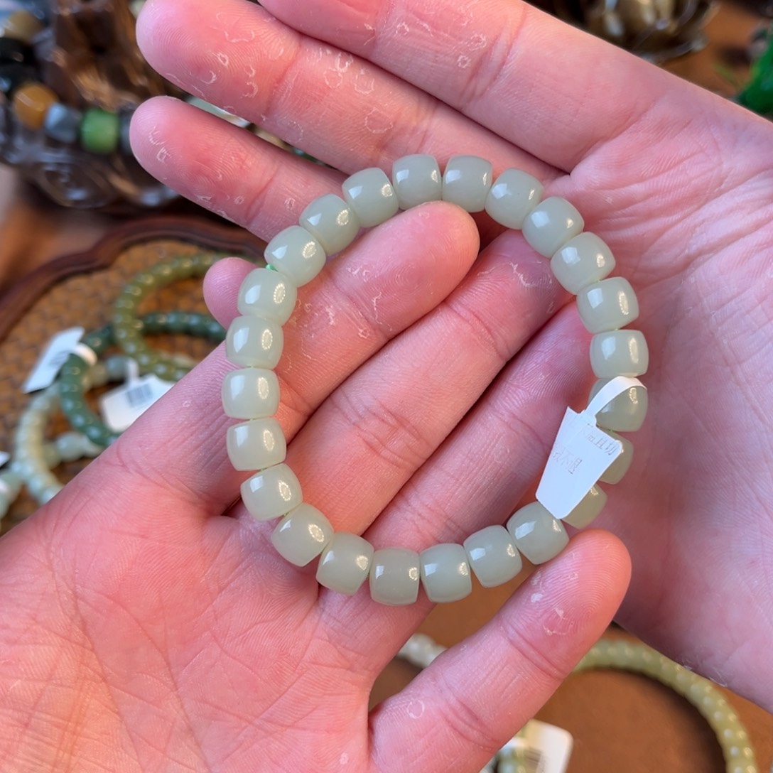 和田玉未镶嵌手链