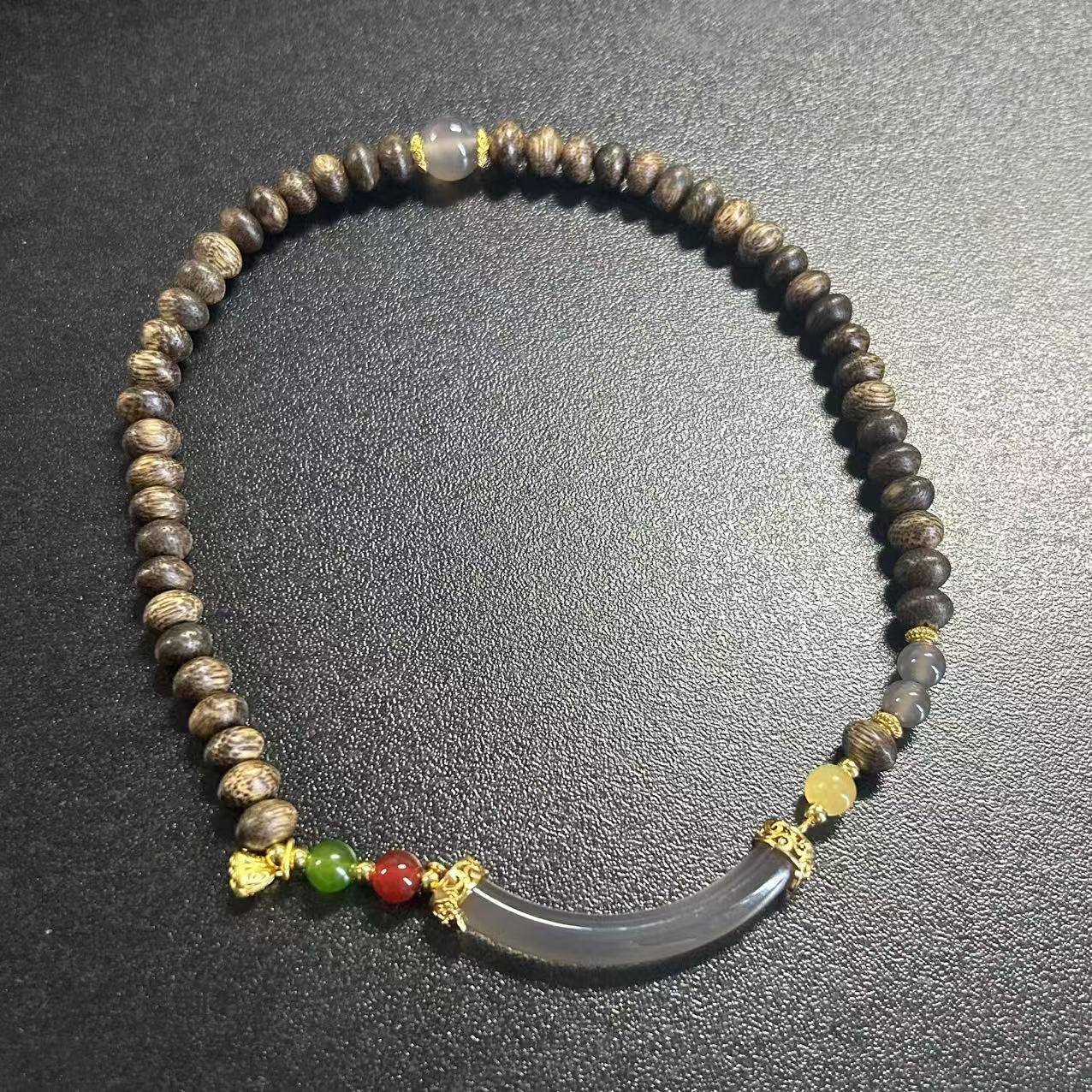 精美手串（无礼盒配证书）19003