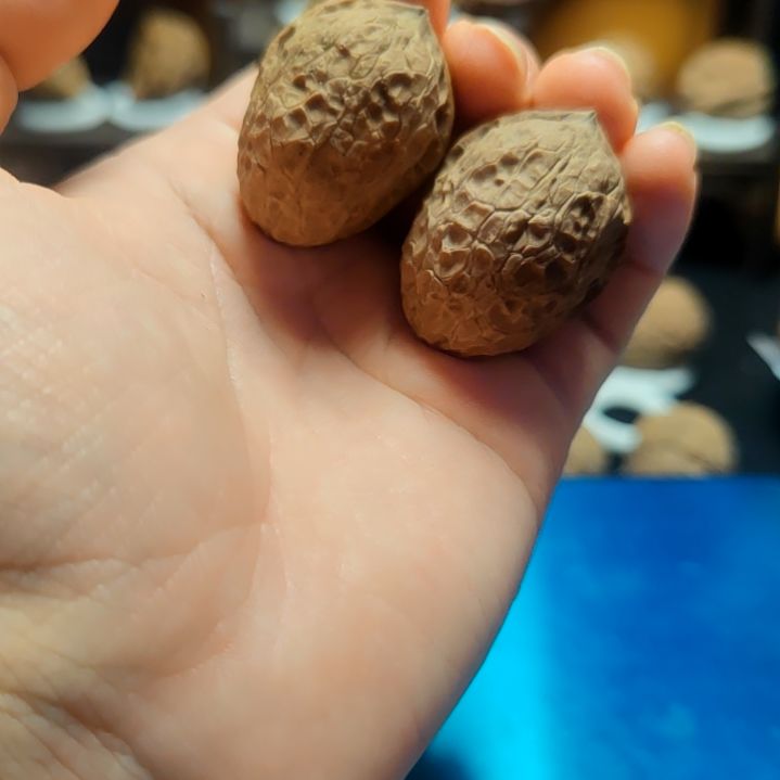 文玩核桃吊坠玉瓶32尺