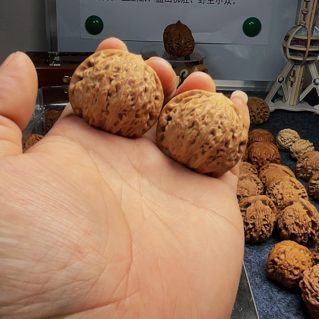 猴头核桃把件新**视铁锤39尺