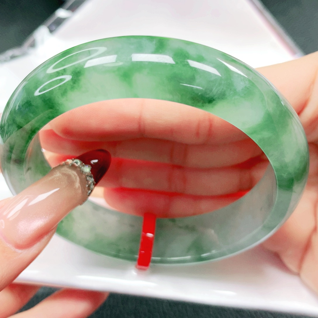 翡翠未镶嵌手镯58