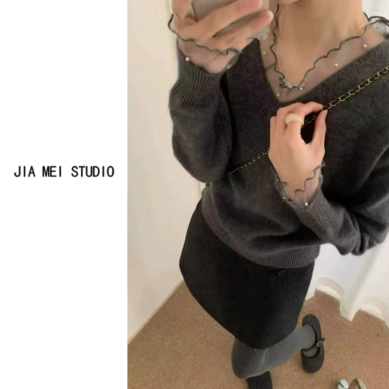 A306韩系2025秋冬新款V领蕾丝拼接长袖针织衫女显瘦百搭打底上衣