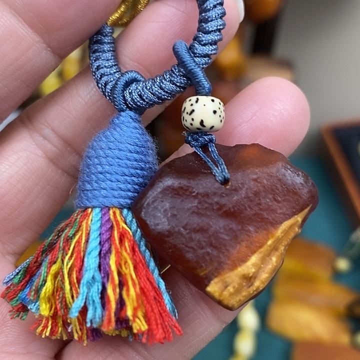 蜜蜡未镶嵌裸石钥匙扣