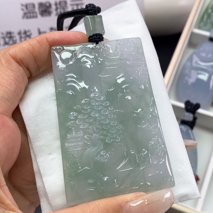 【闪购商品】翡翠颈饰未镶嵌翡翠